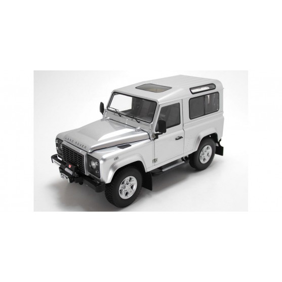 Land Rover Defender 90 Indus silver 1:18