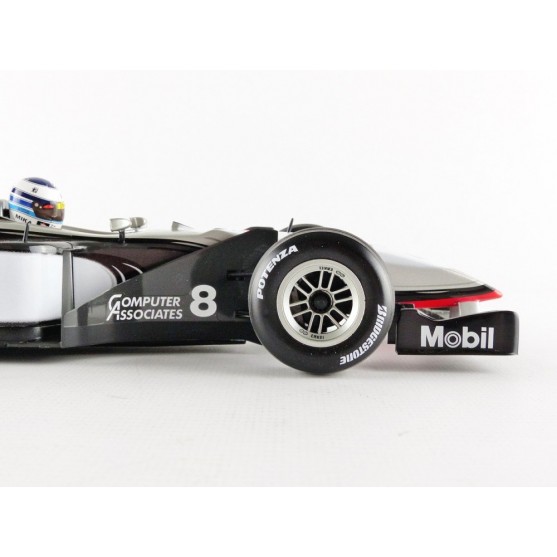 McLaren Mercedes MP 4/13 World Champion F1 1998 Mika Hakkinen 1:18