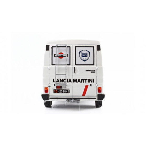 Fiat 242 2° serie 1986 Assistenza Team Lancia Martini 1:18