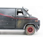 GMC Vandura 1983 "The A-Team" Weathered Version with Bullet Holes (1983-87 TV Series) 1:18