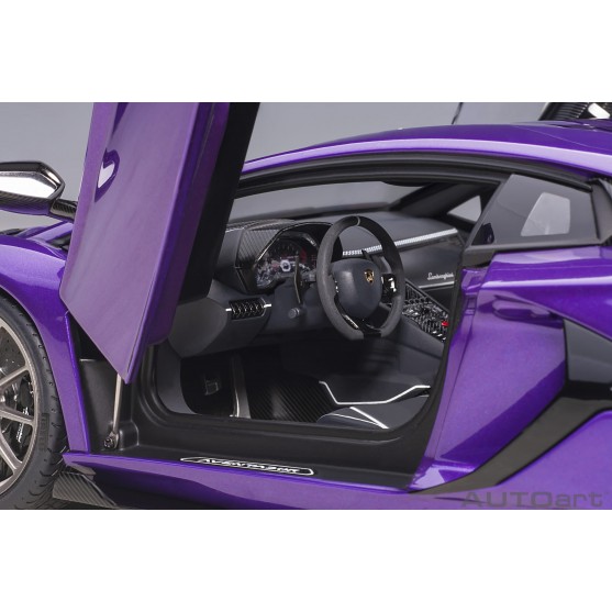 Lamborghini Aventador SVJ 2018 Viola Pasifea 1:18
