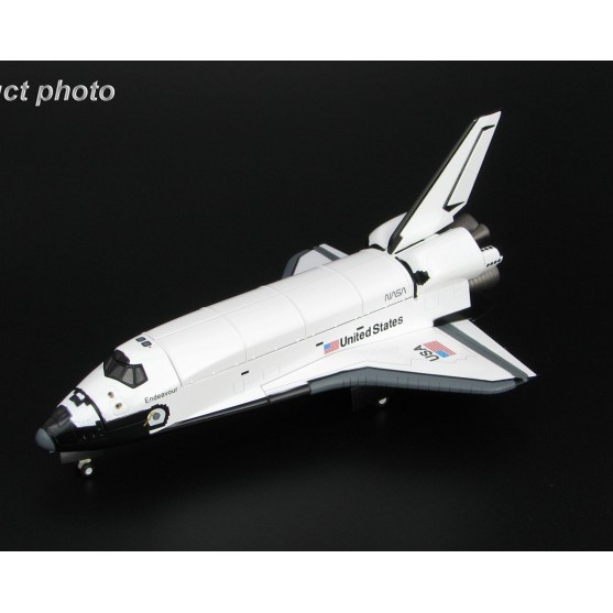 Space Shuttle "Endeavour" OV-105 primo lancio 07 maggio 1992 1:200