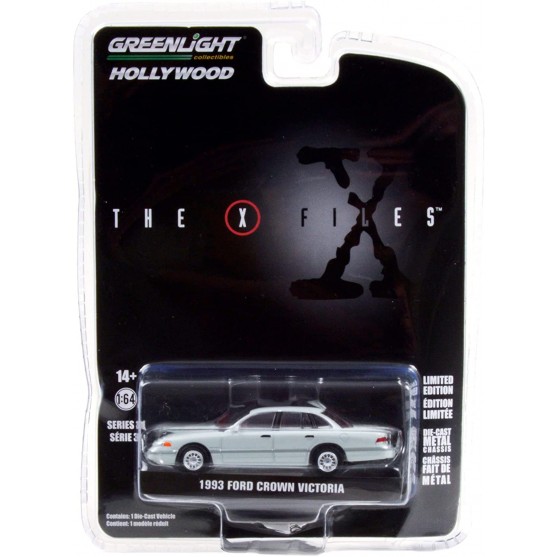 Ford Crown Victoria 1993 "The X Files" white 1:64