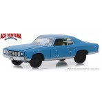 Chevrolet Montecarlo 1972 "Ace Ventura" light blue 1:64