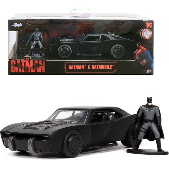 Batmobile 2022 with Batman Figure 1:32