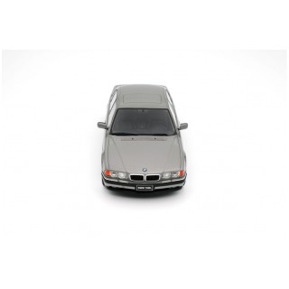 BMW E38 750 IL 1995 Aspen Silver Metallic 1:18
