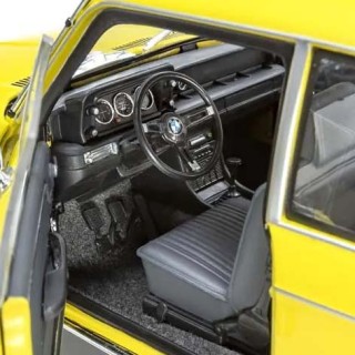 BMW 2002 tii 1972 yellow 1:18
