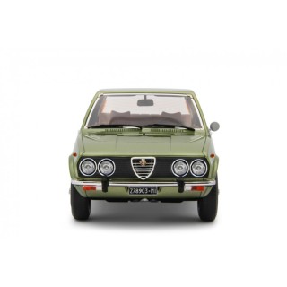 Alfa Romeo Alfetta 1.8 1975 Scudo Largo Verde metallizzato 1:18