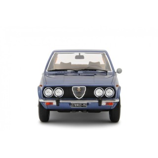 Alfa Romeo Alfetta 1.8 1975 Scudo Largo Blu metallizzato 1:18