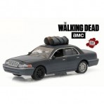 Ford Crown Victoria 2001 "The Walking Dead" 1:64