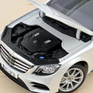 Mercedes-Benz S-Class AMG-Line 2018 White metallic 1:18