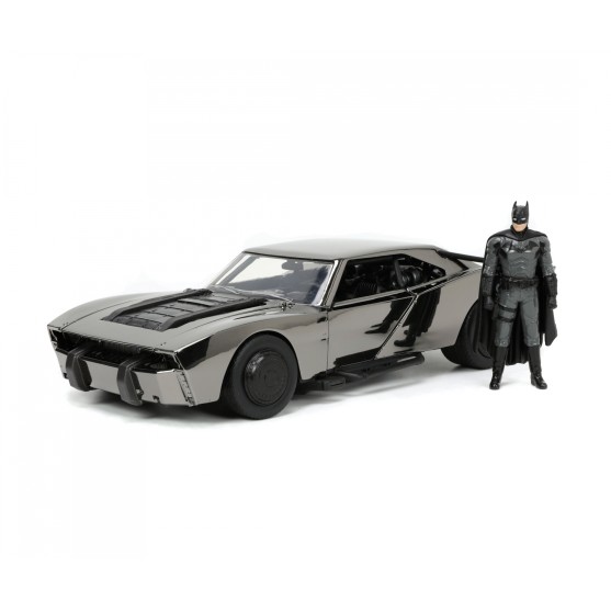 Batmobile 2022 Comic Con with Batman Figure Black Chrome 1:24