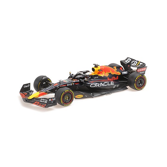 Red Bull Oracle Red Bull Racing RB18 Winner Saudi Arabian GP 2022 Max Verstappen 1:18