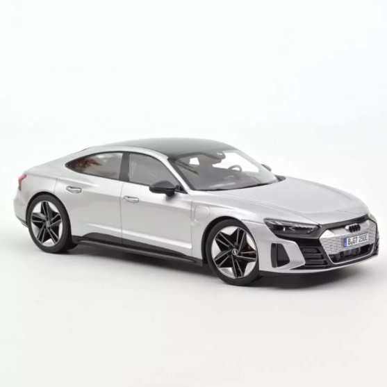 Audi RS e-tron GT 2021 Silver 1:18