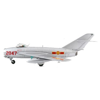 MIG-17 Fresco C 2047 flown by Nguyen Van Bay 923rd 1972 Fighter Rgt. 1:72