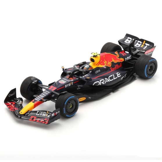 Red Bull Oracle Red Bull Racing RB18 Winner Monaco GP 2022 Sergio Perez con Vetrina 1:18