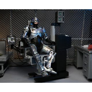 Robocop Ultimate Battle Damaged with Chair Action Figure 18 cm