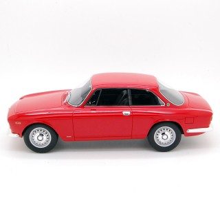 Alfa Romeo Sprint GT 1600 Veloce 1965 Rosso Alfa - Interni Black 1:18