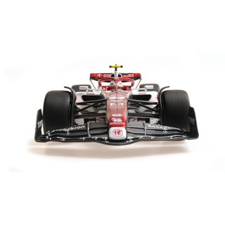 Alfa Romeo F1 Team Orlen C42 Bahrain GP 2022 Zhou GuanYu 1:18