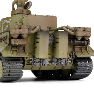 Tiger VI Carro Armato Pesante Tedesco Sd.Kfz.181 PzKpfw VI Ausf. Heavy Truck Camouflage 1:32