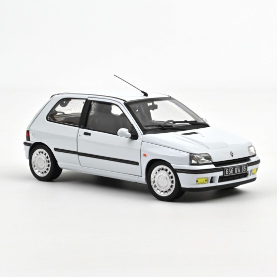 Renault Clio 16S 1991 White 1:18