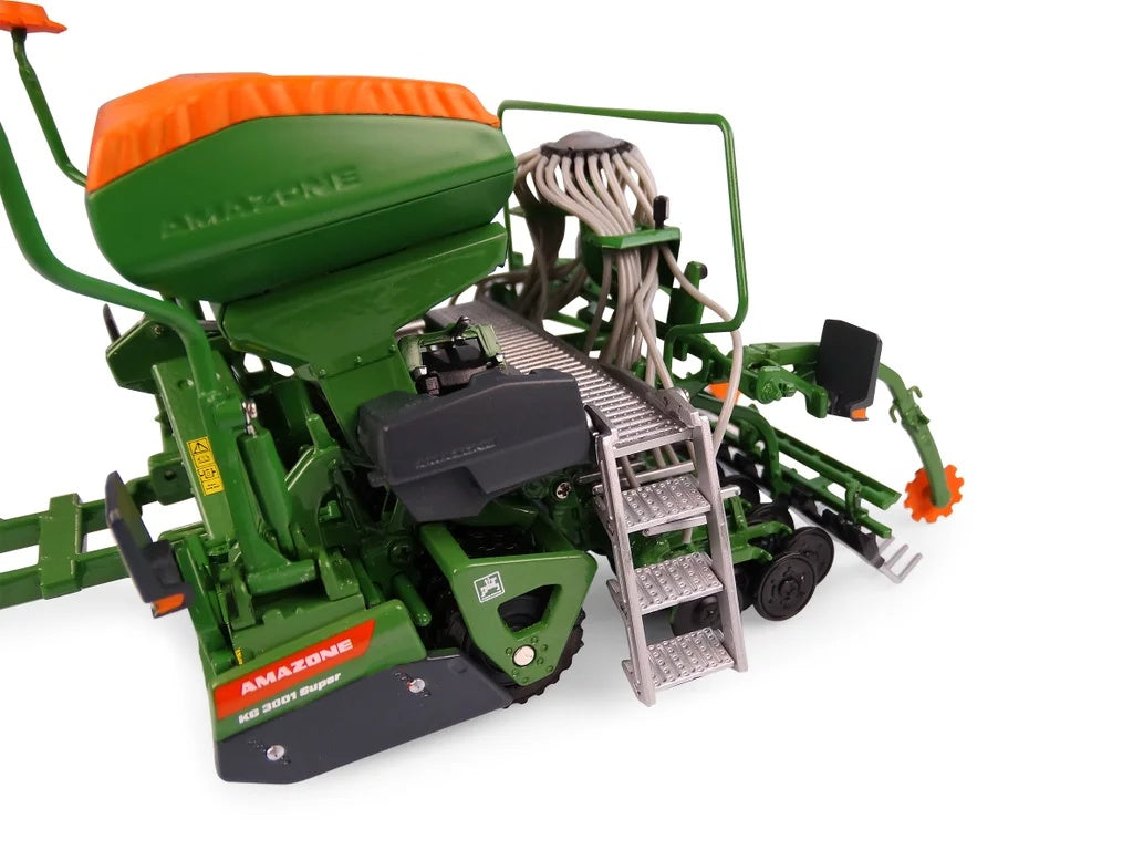 Amazone Centaya 3000 Super + T-Pack Seeder 1:32-5