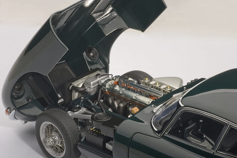 Jaguar E-Type Series I 3.8 Green 1:18-10