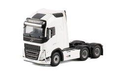 Volvo FH5 2024 Globetrotter XL 6X2 White 1:50-1