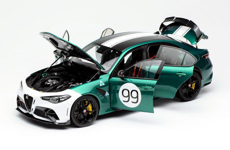 Alfa Romeo Giulia GTAm 2021 n°99 Racing Green 1:18-3