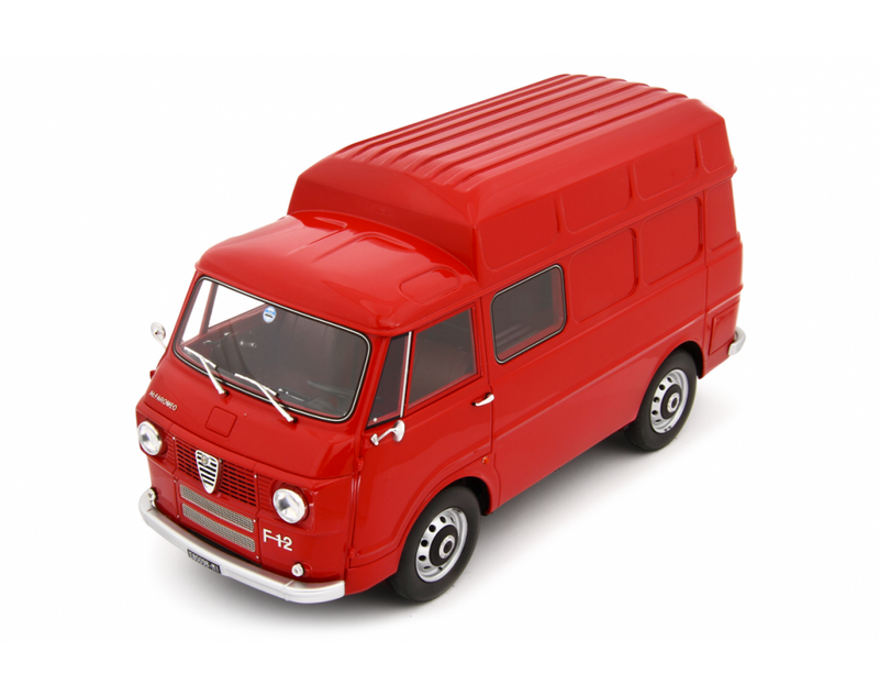 Alfa Romeo F12 Autocarro Tetto Sopralzato 1967 Rosso 1:18-4