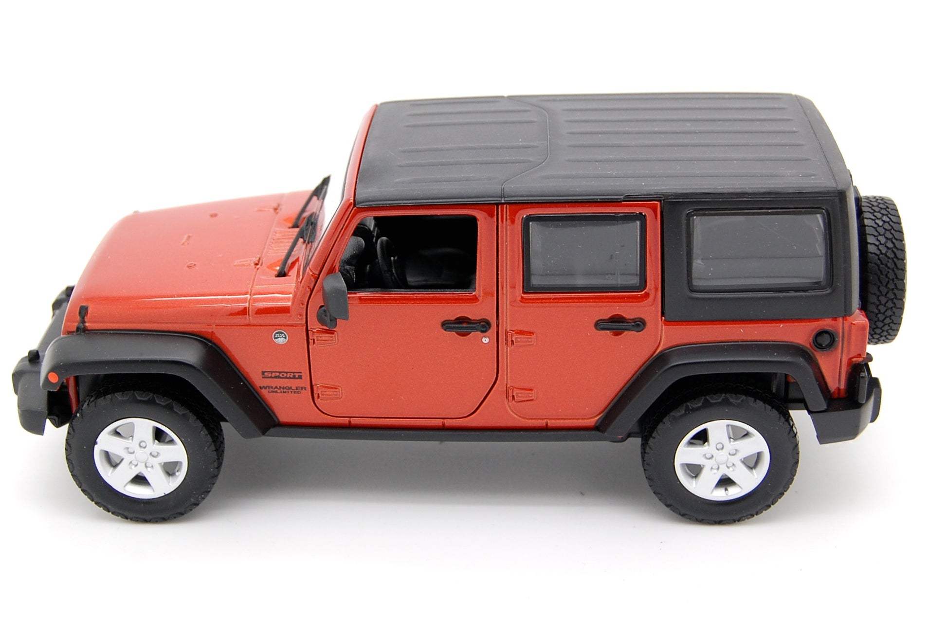 Jeep Wrangler Unlimited Sport 2015 Metallic Orange 1:24 - 10542