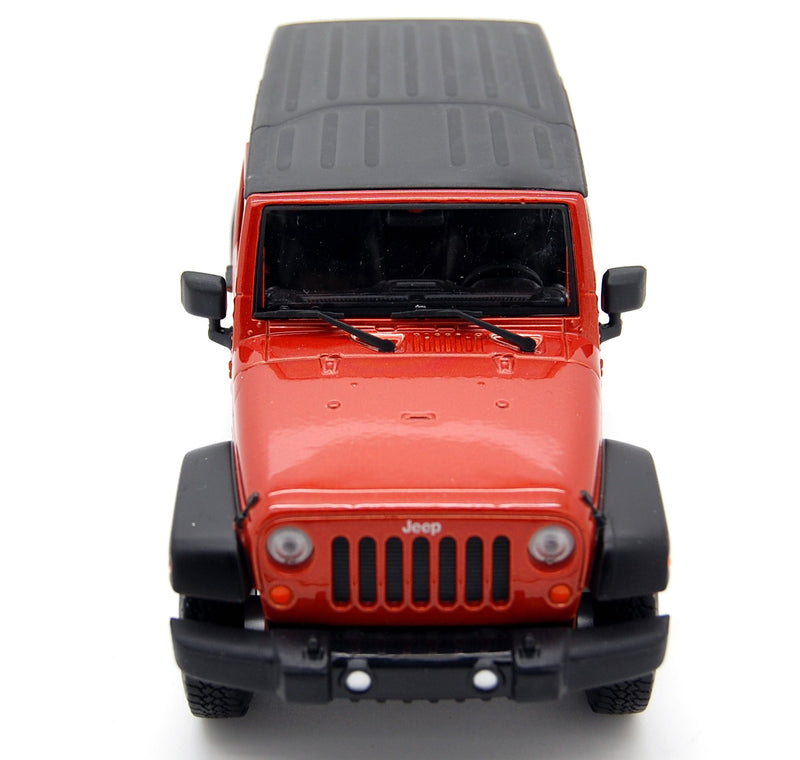 Jeep Wrangler Unlimited Sport 2015 Metallic Orange 1:24 - 10548