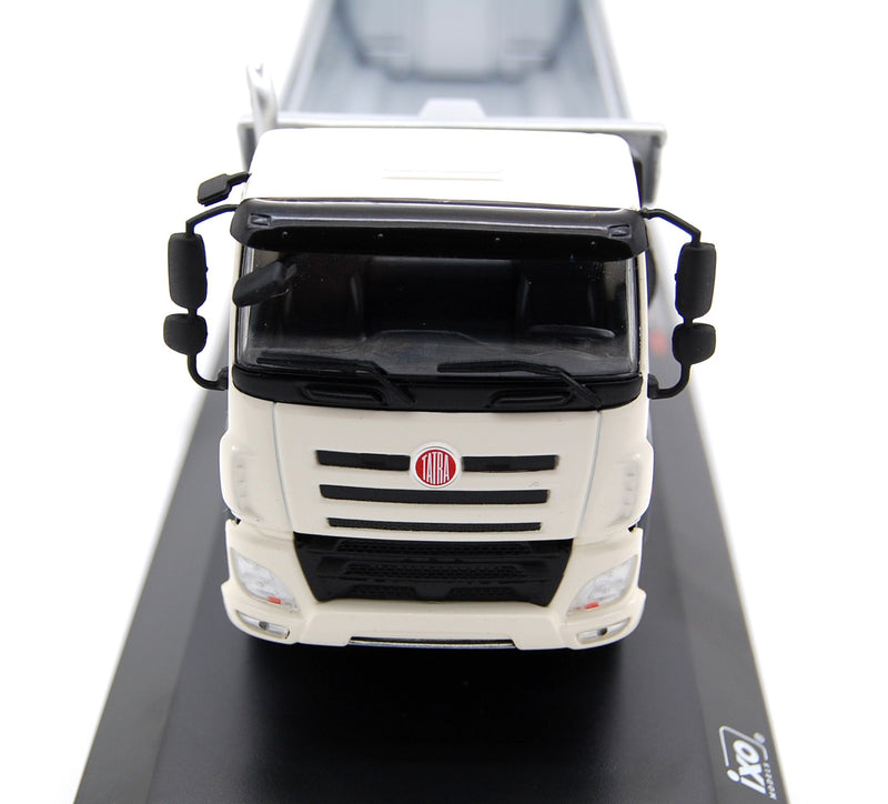Tatra Phoenix Euro 6 8x8 2016 light beige/silver 1:43 - 11444