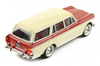 FIAT 2300 Familiare 1965 1:43 - 11718