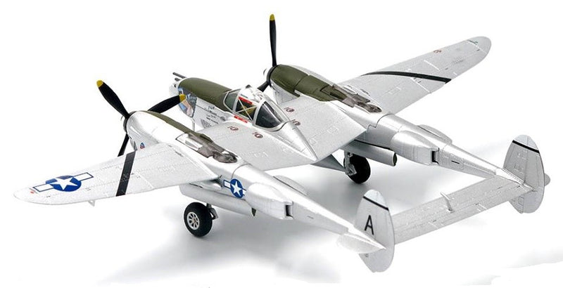 Lockheed P38L USAAF Lt. LV Bellusci, US Army Air Force 36th FS 8th FG Pacific Theater 1945 1:72 - 11934