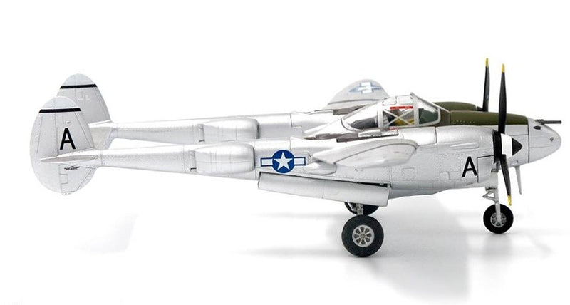 Lockheed P38L USAAF Lt. LV Bellusci, US Army Air Force 36th FS 8th FG Pacific Theater 1945 1:72 - 11936