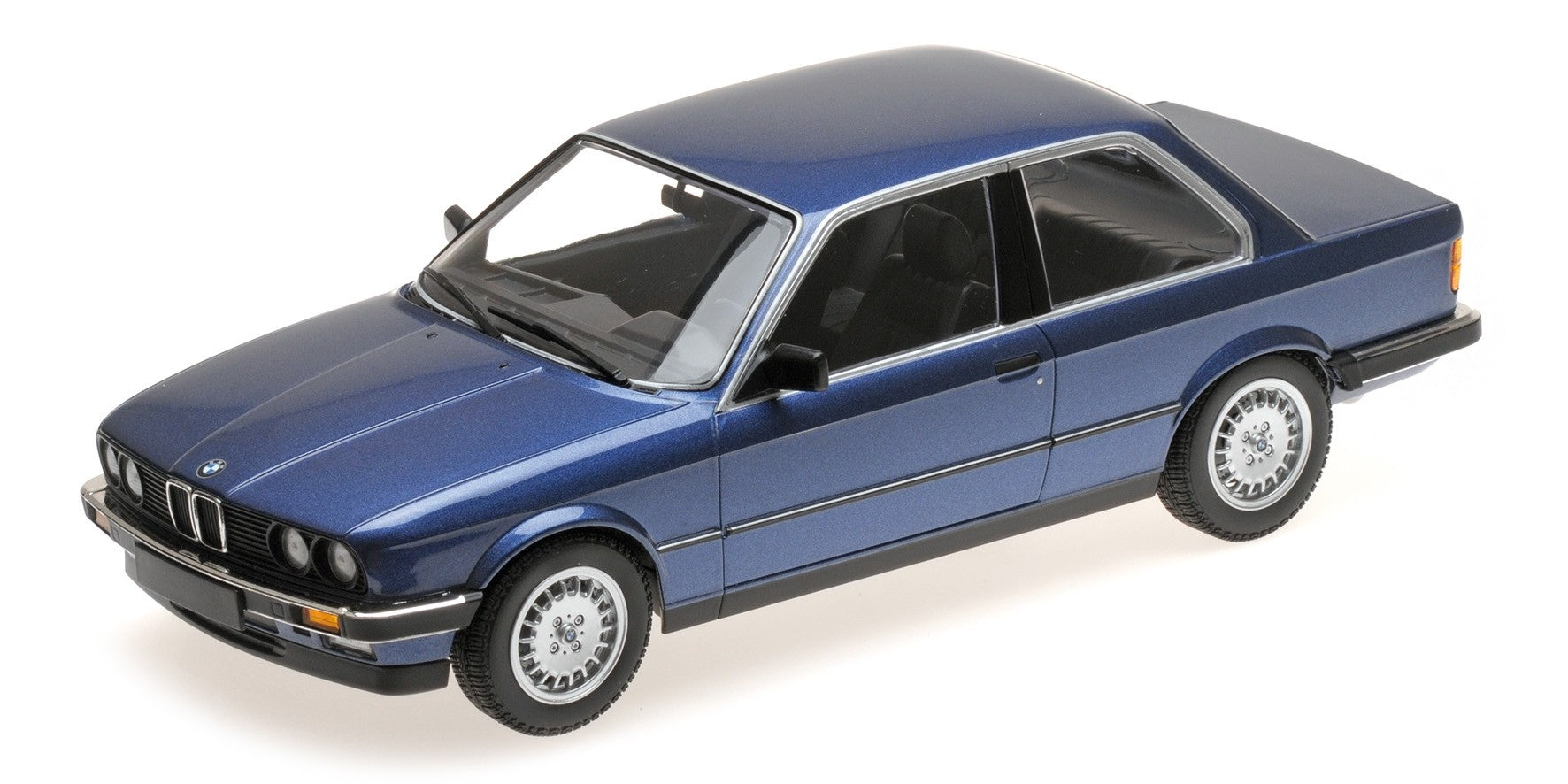 Bmw 323i 1982 Blue Metallic 1:18 - 12475