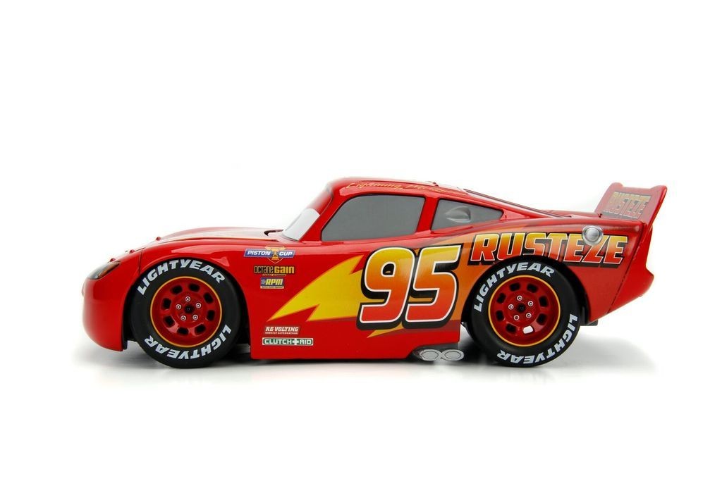 Lightning McQueen Pixar "Cars 3" with extra set of wheels 1:24 - 12611