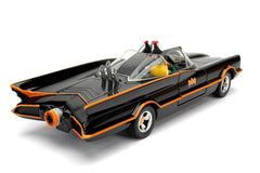 BATMOBILE 1966 with Batman Figure 1:24 - 12944