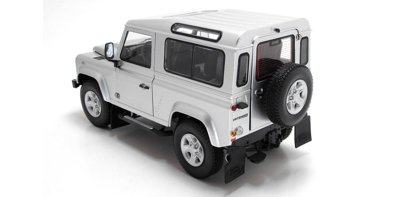 Land Rover Defender 90 Indus silver 1:18 - 16613
