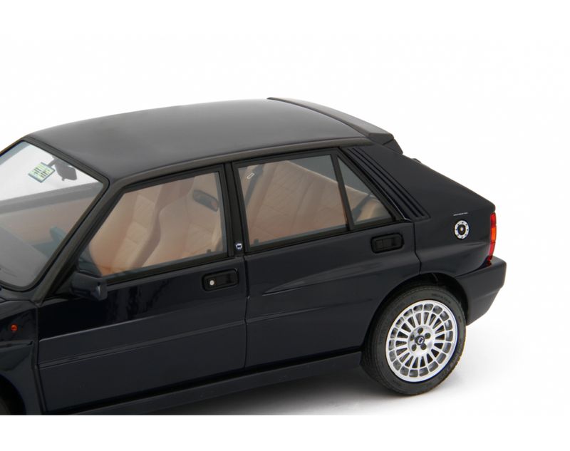 Lancia Delta HF Integrale Evo II 1992-94 Blu Lord 1:18-6