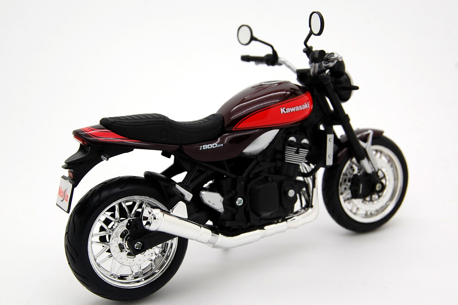 Kawasaki Z900RS Brown - Red 1:12 - 17841