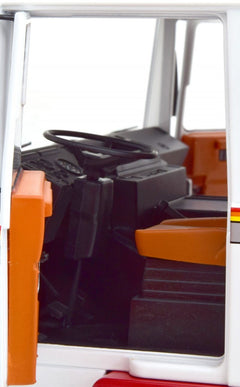 Volvo F12 1977 White - Red 1:18 - 18557