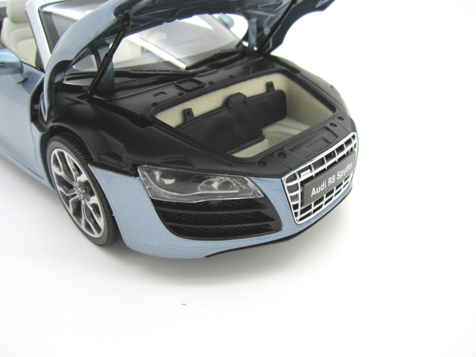 Audi R8 5.2 Spider FSI Quattro Jet Blue 1:18 - 1858