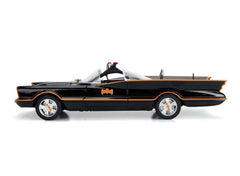 BATMOBILE 1966 with Batman & Robin Figure 1:18 - 18733