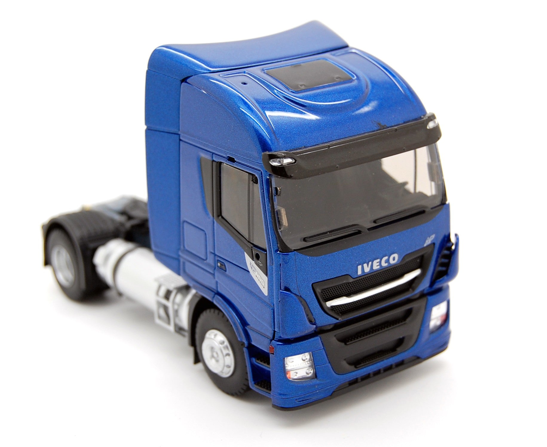 Iveco Stralis 460NP 2015 Tractor Truck 2-Assi 1:43 - 18902