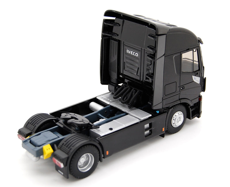 Iveco Stralis 570 XP 2016 Brillant Black Tractor Truck 2-Assi 1:43 - 18929