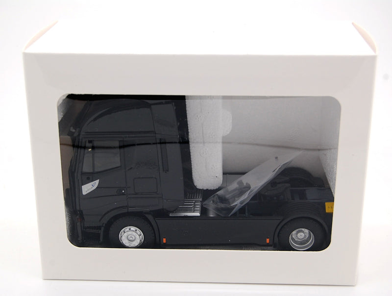 Iveco Stralis 570 XP 2016 Brillant Black Tractor Truck 2-Assi 1:43 - 18932
