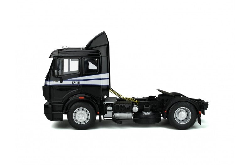 Mercedes-Benz SK 1748 1990 Schwarz black 1:18 - 19682