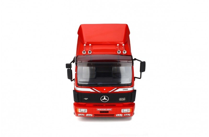 Mercedes-Benz SK 1748 1990 Glutrot 1:18 - 19700